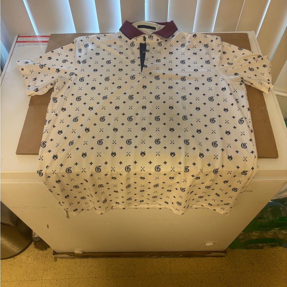 Greyson polo golf shirt size medium